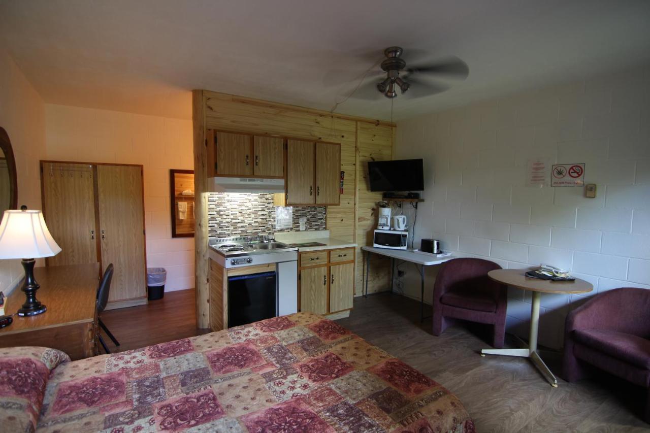 Motel Lennoxville Sherbrooke Zewnętrze zdjęcie