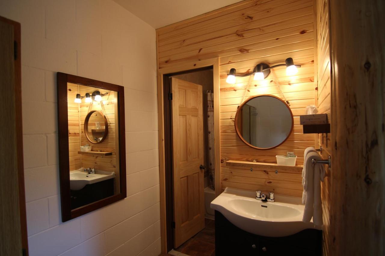 Motel Lennoxville Sherbrooke Zewnętrze zdjęcie