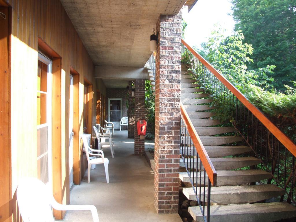 Motel Lennoxville Sherbrooke Zewnętrze zdjęcie