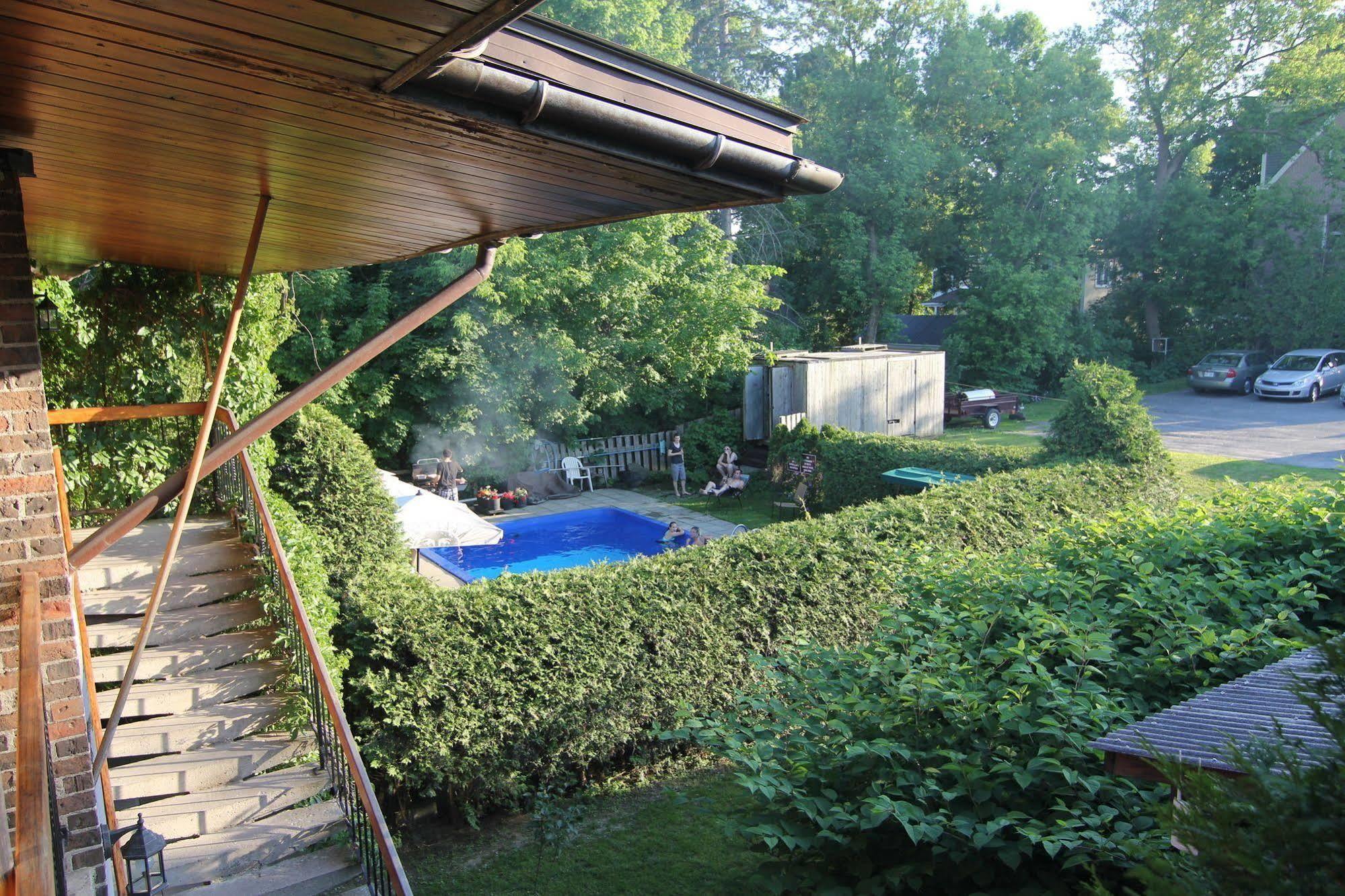 Motel Lennoxville Sherbrooke Zewnętrze zdjęcie