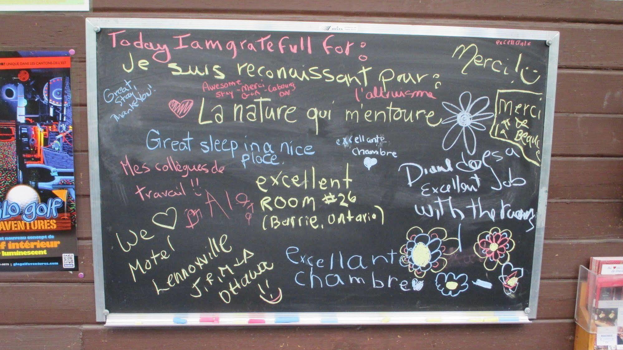 Motel Lennoxville Sherbrooke Zewnętrze zdjęcie